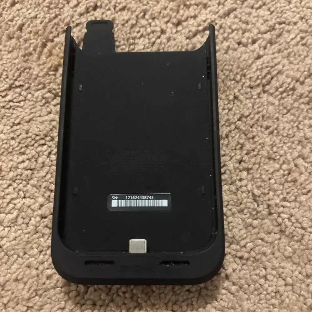 Mophie Juice Pack Slim Protective Charging Case FOR iPhone 15 Pro 6.1